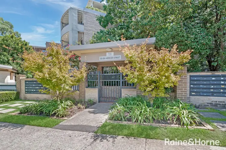 3/22-26 Mercer Street, Castle Hill NSW 2154