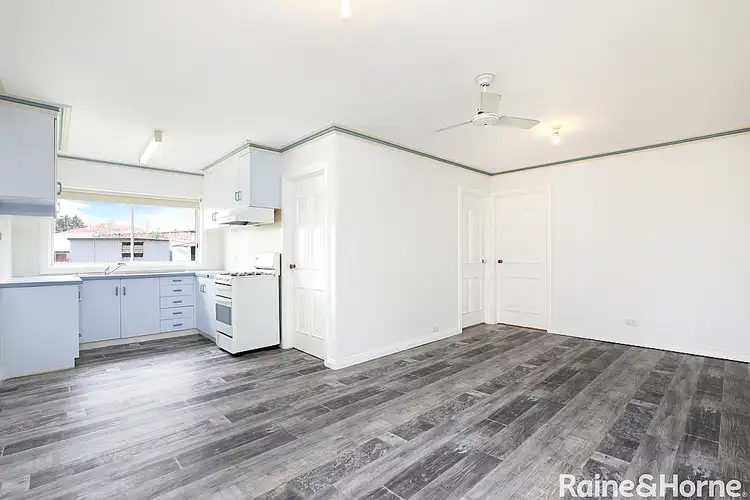 Fifth view of Homely house listing, 2 Kyora Court, Melton VIC 3337