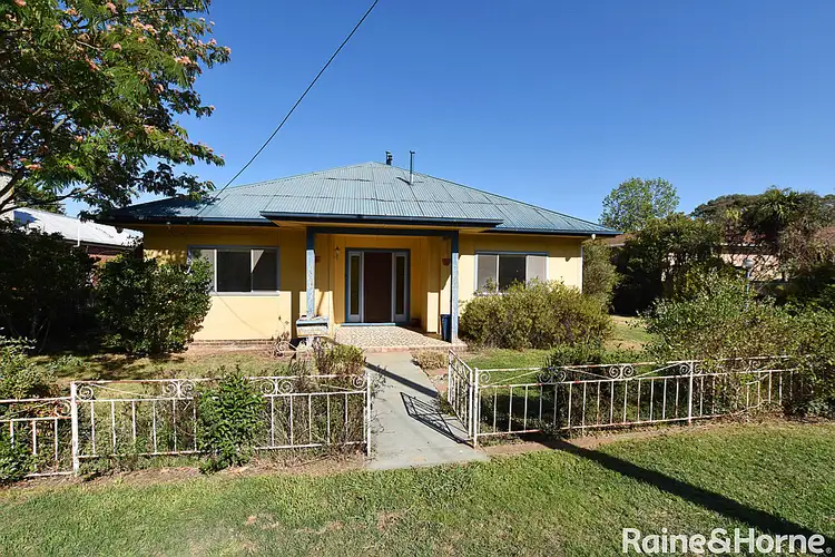 Second view of Homely house listing, 7 Kingham Street, Millthorpe NSW 2798