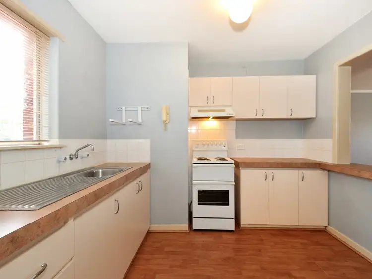 Fifth view of Homely unit listing, 7/14 Canham Way, Orelia WA 6167
