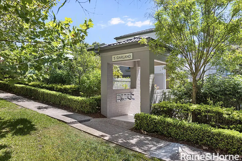 Main view of Homely unit listing, 8/5-11 Garland Road, Naremburn NSW 2065