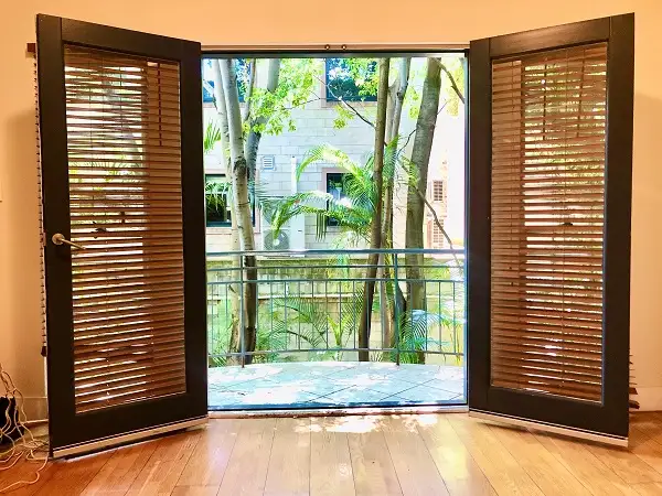 6/10 Hughes Street