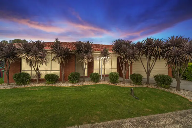 45 Linda Drive, Cranbourne West VIC 3977