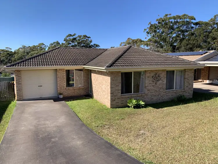 49 Lomandra place