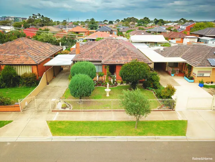 Third view of Homely house listing, 15 Willow Avenue, St Albans VIC 3021