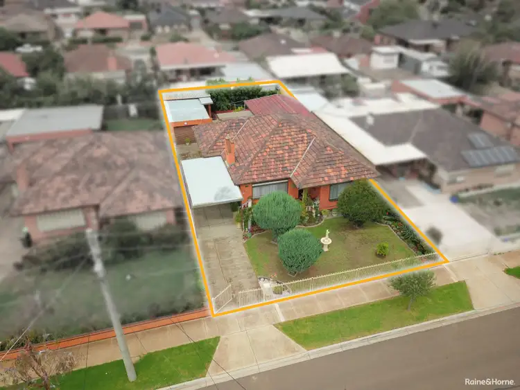 Fourth view of Homely house listing, 15 Willow Avenue, St Albans VIC 3021