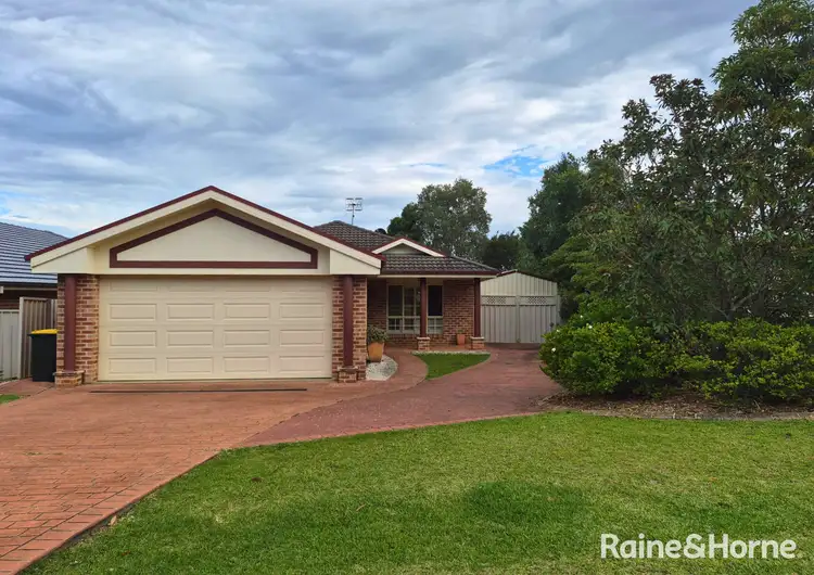 84 Vost Drive