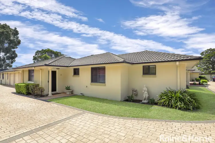 2/84 Adelaide Street, Oxley Park NSW 2760