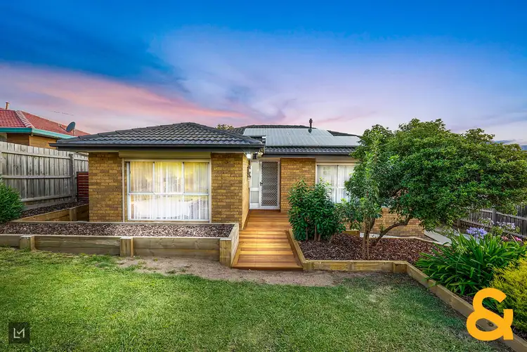 16 Cotham Square, Hampton Park VIC 3976