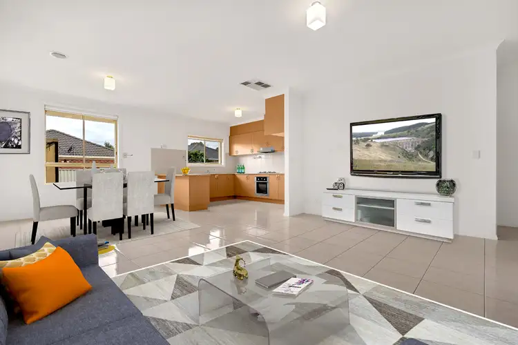 Fifth view of Homely house listing, 44 Woodlea Crescent, Craigieburn VIC 3064