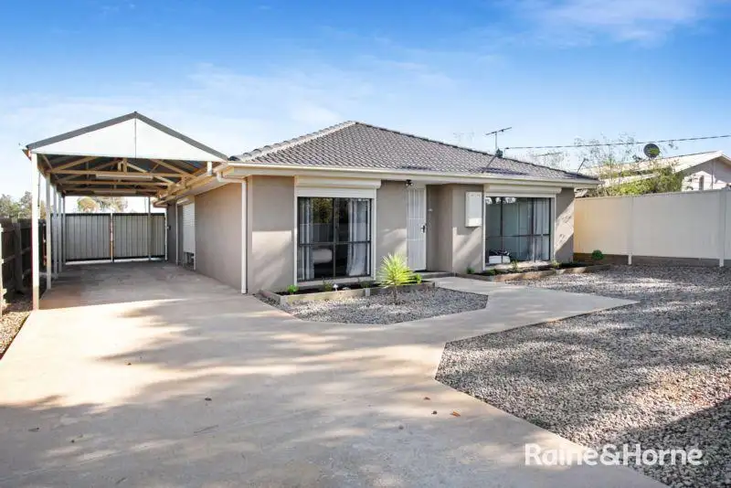 Main view of Homely house listing, 2/9 Leonid Drive, Rockbank VIC 3335