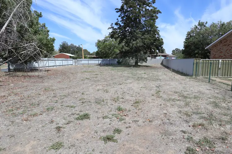 149 Raye Street, Tolland NSW 2650