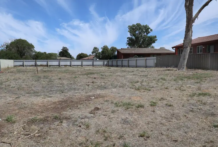 17 Toy Place, Tolland NSW 2650