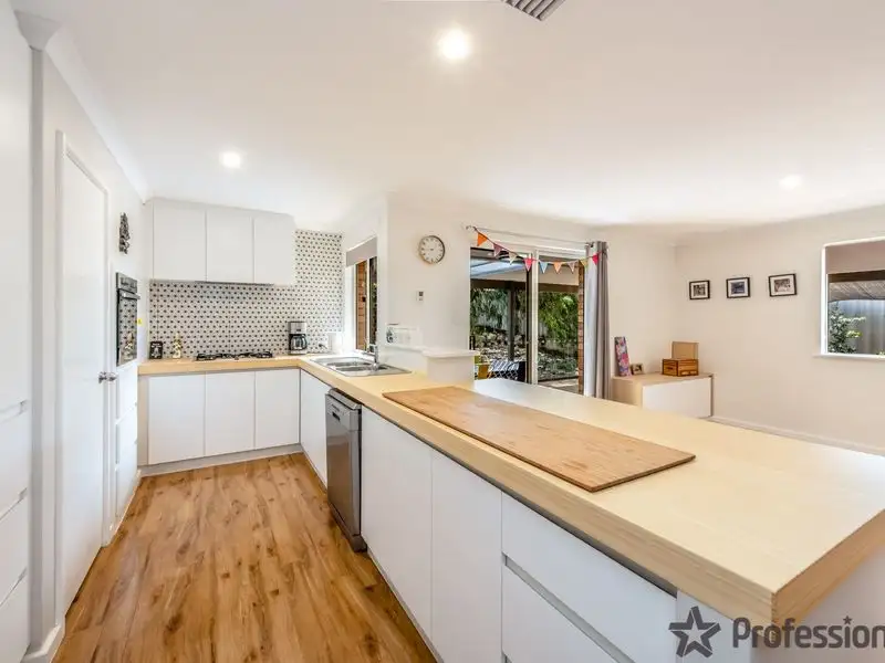 Main view of Homely house listing, 17 Glengarry Court, Mount Tarcoola WA 6530