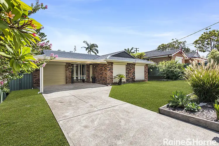 Main view of Homely house listing, 52 Woodlawn Drive, Budgewoi NSW 2262