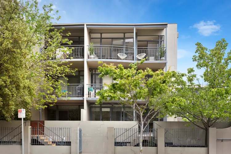 32/62 Wellington Street, St Kilda VIC 3182