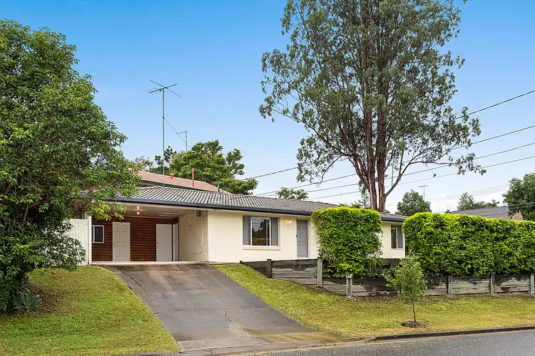 46 Aberfoyle Street, Kenmore QLD 4069