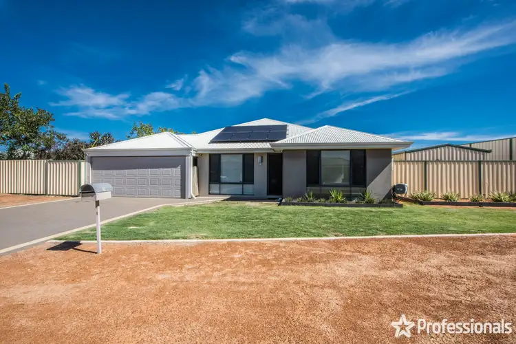 8 Fintown Street, Utakarra WA 6530