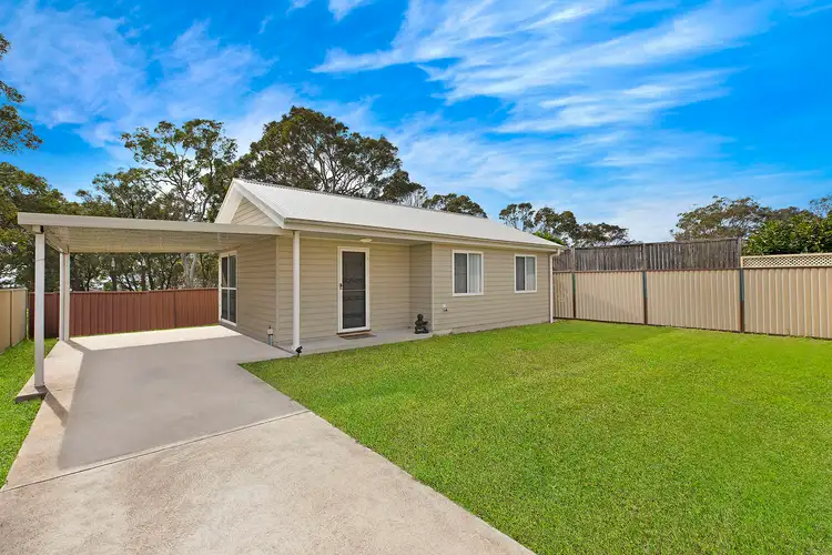 5 and 5a Tosca Drive, Gorokan NSW 2263