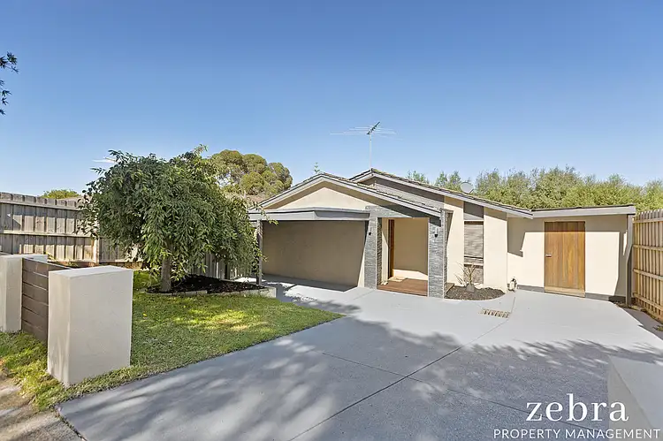 17 Leonard Drive, Langwarrin VIC 3910