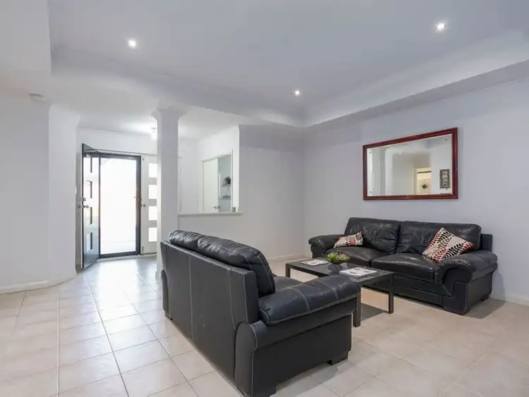 Sixth view of Homely house listing, 8 Bandicoot Way, Beeliar WA 6164