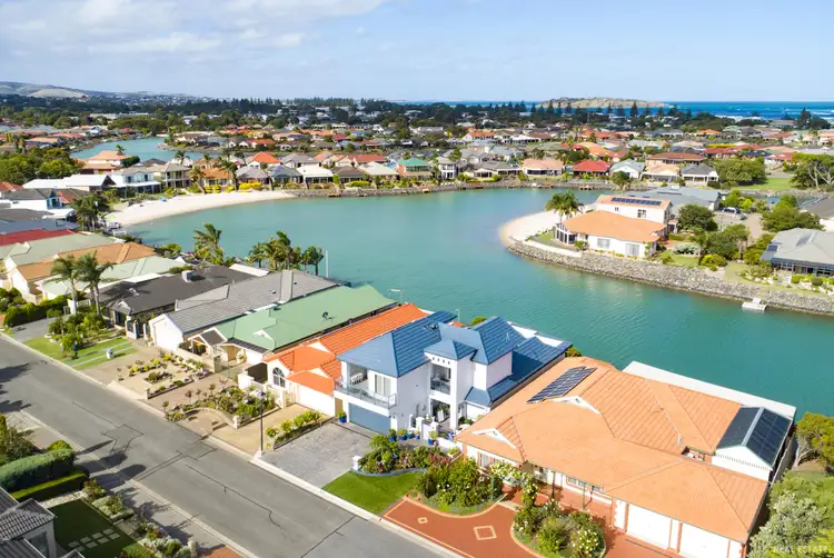 73 Matthew Flinders Drive, Encounter Bay SA 5211