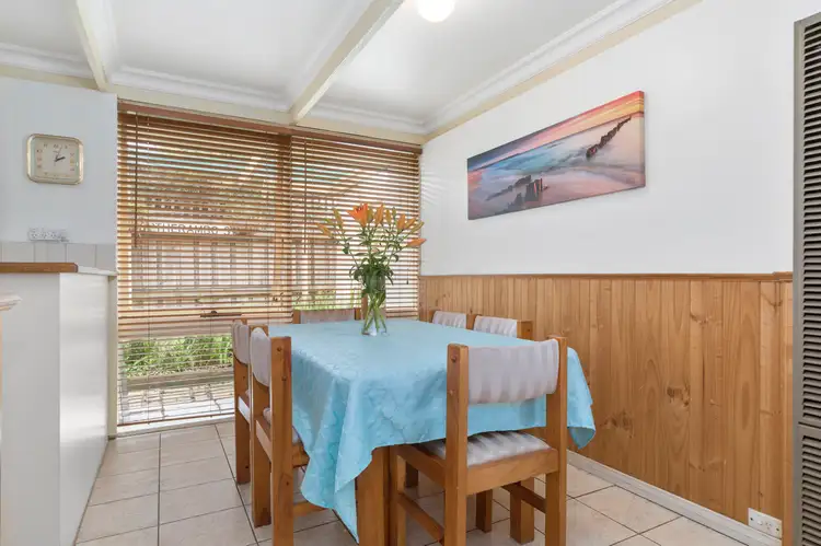 Sixth view of Homely house listing, 2 Peter Court, Seaford VIC 3198