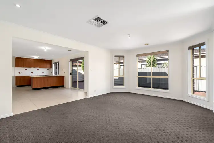 124 Harmony Drive, Tarneit VIC 3029