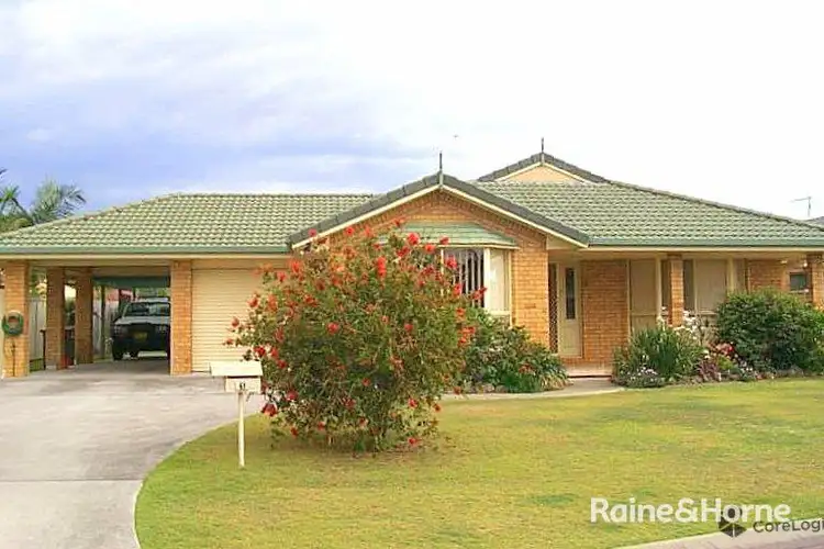 1 Kookaburra Court, Yamba NSW 2464