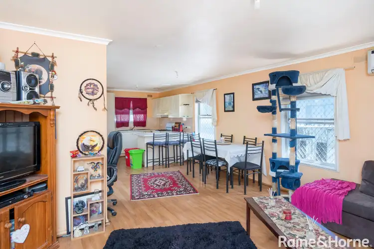 Second view of Homely house listing, 5 Oliver Place, Tolland NSW 2650