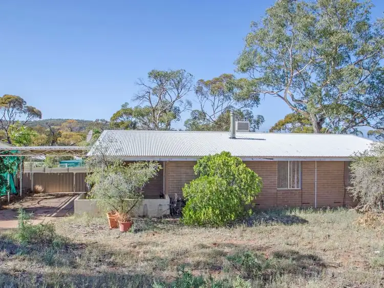 7 Bachelor Avenue, Kambalda East WA 6442