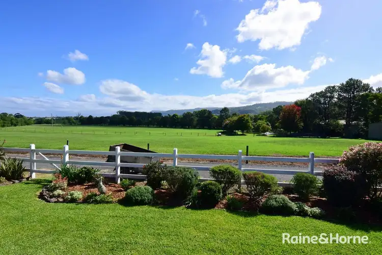 6 Gwenda Avenue, Berry NSW 2535