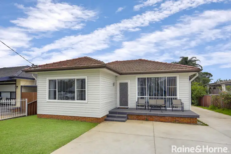 6 Craig Avenue, Oxley Park NSW 2760