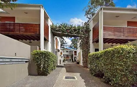5 Sovereign Street