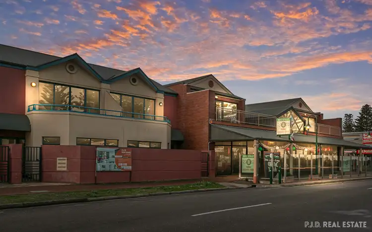 4a Esplanade, Victor Harbor SA 5211
