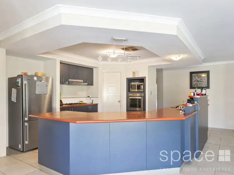 Second view of Homely house listing, 42 Blue Mountain Circuit, Aubin Grove WA 6164