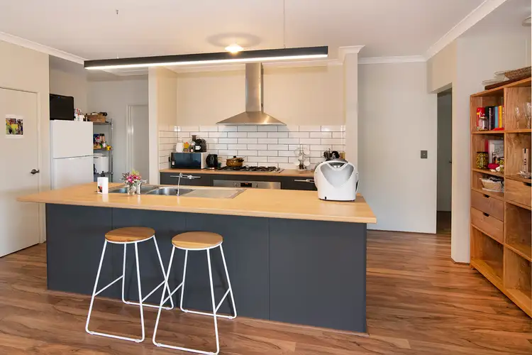 20 Waterville Road, Dunsborough WA 6281