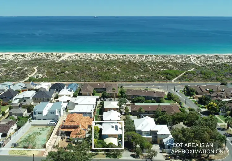 Main view of Homely house listing, 1/115 Hastings Street, Scarborough WA 6019