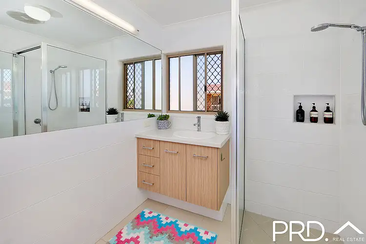 Sixth view of Homely unit listing, 7/17 Thabeban Street, Avenell Heights QLD 4670