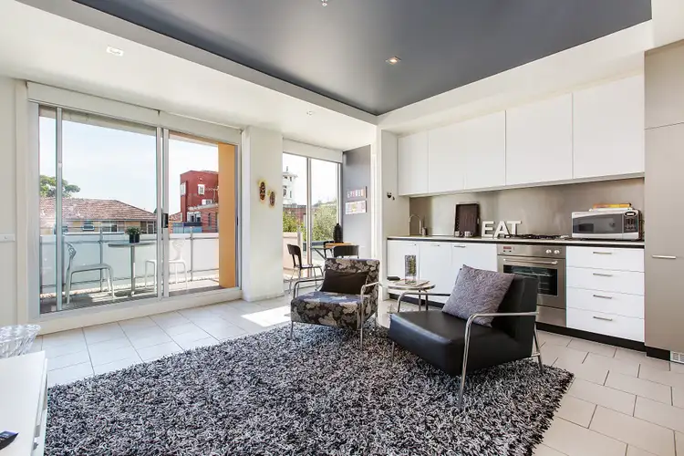 9/52 Fitzroy Street, St Kilda VIC 3182