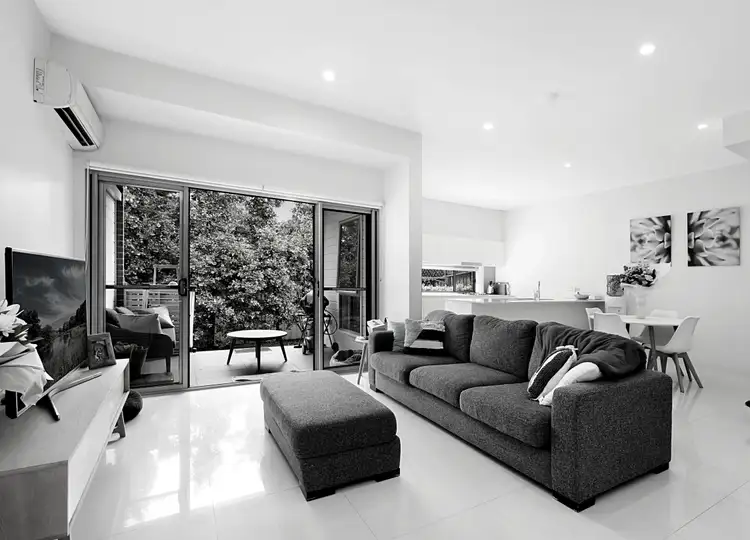 Second view of Homely house listing, 3/77 Havenview Road, Terrigal NSW 2260