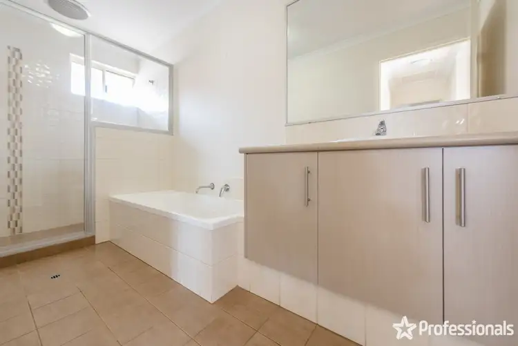 Seventh view of Homely house listing, 2 / 41 Blencowe Road, Utakarra WA 6530