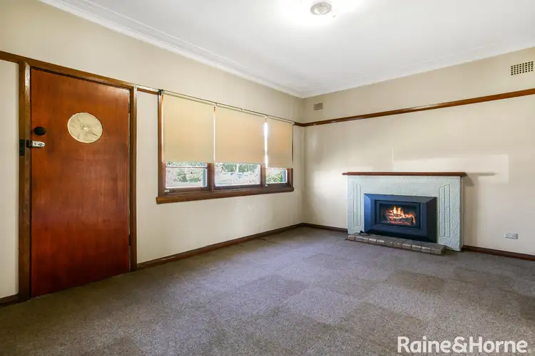 Fourth view of Homely house listing, 10 Bruce Street, Tamworth NSW 2340