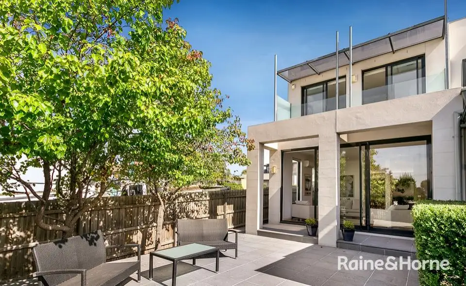 Main view of Homely house listing, 1/94 The Strand, Newport VIC 3015
