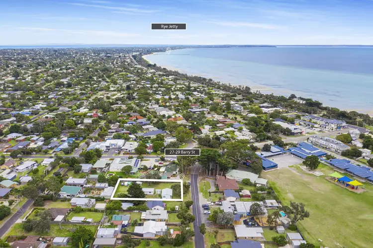 29 Barry Street, Tootgarook VIC 3941