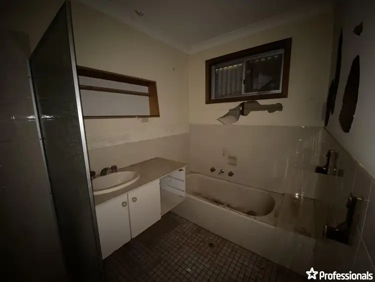 Sixth view of Homely house listing, 17 Main Road, Mullewa WA 6630