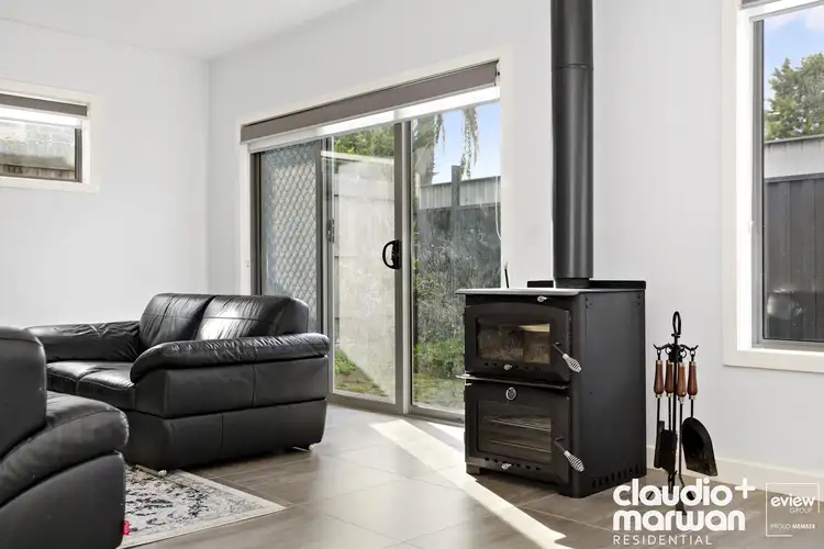 Fifth view of Homely townhouse listing, 2/8 View Street, Glenroy VIC 3046