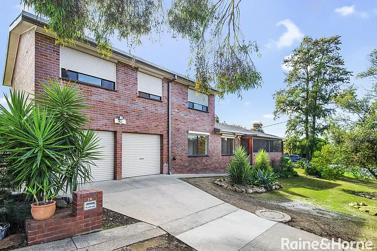 12 Merinda Crescent, Kooringal NSW 2650