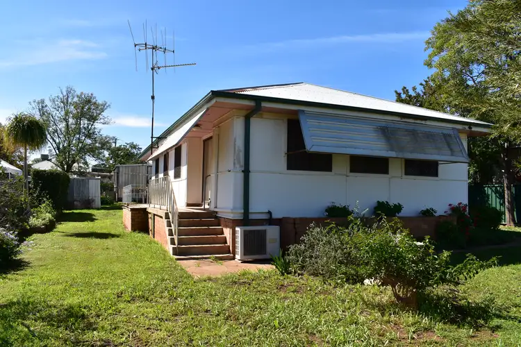 6 Elizabeth Street, Wellington NSW 2820