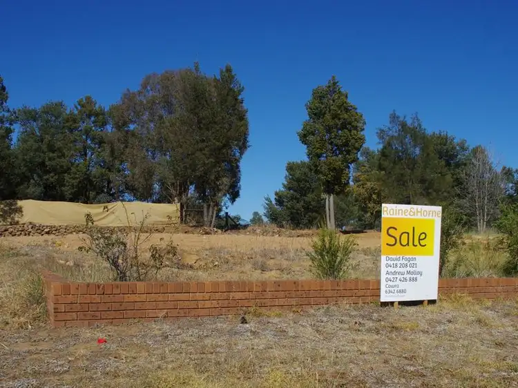 15 Whitby Street, Cowra NSW 2794